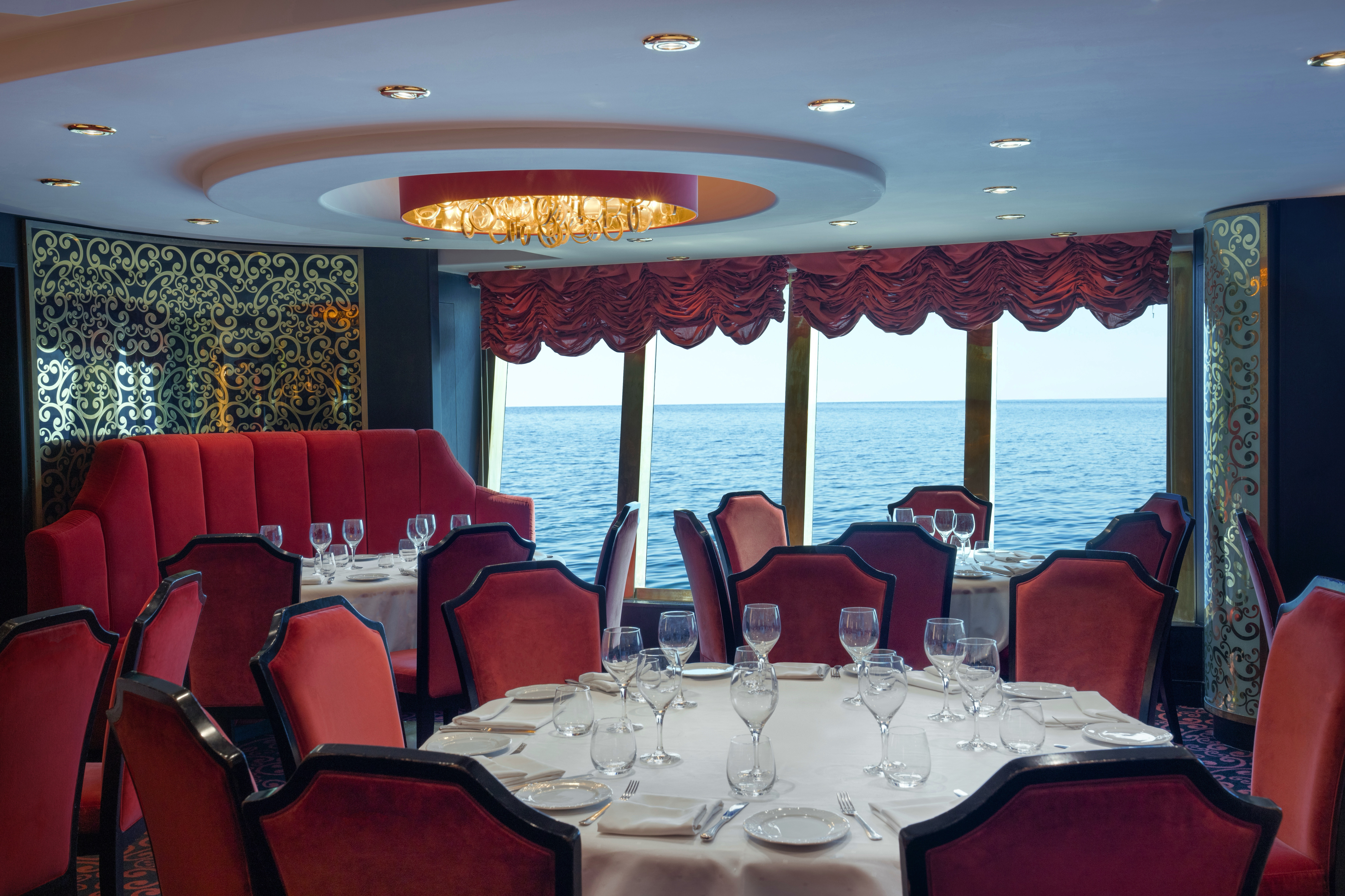 MSC Divina - Villa Rossa